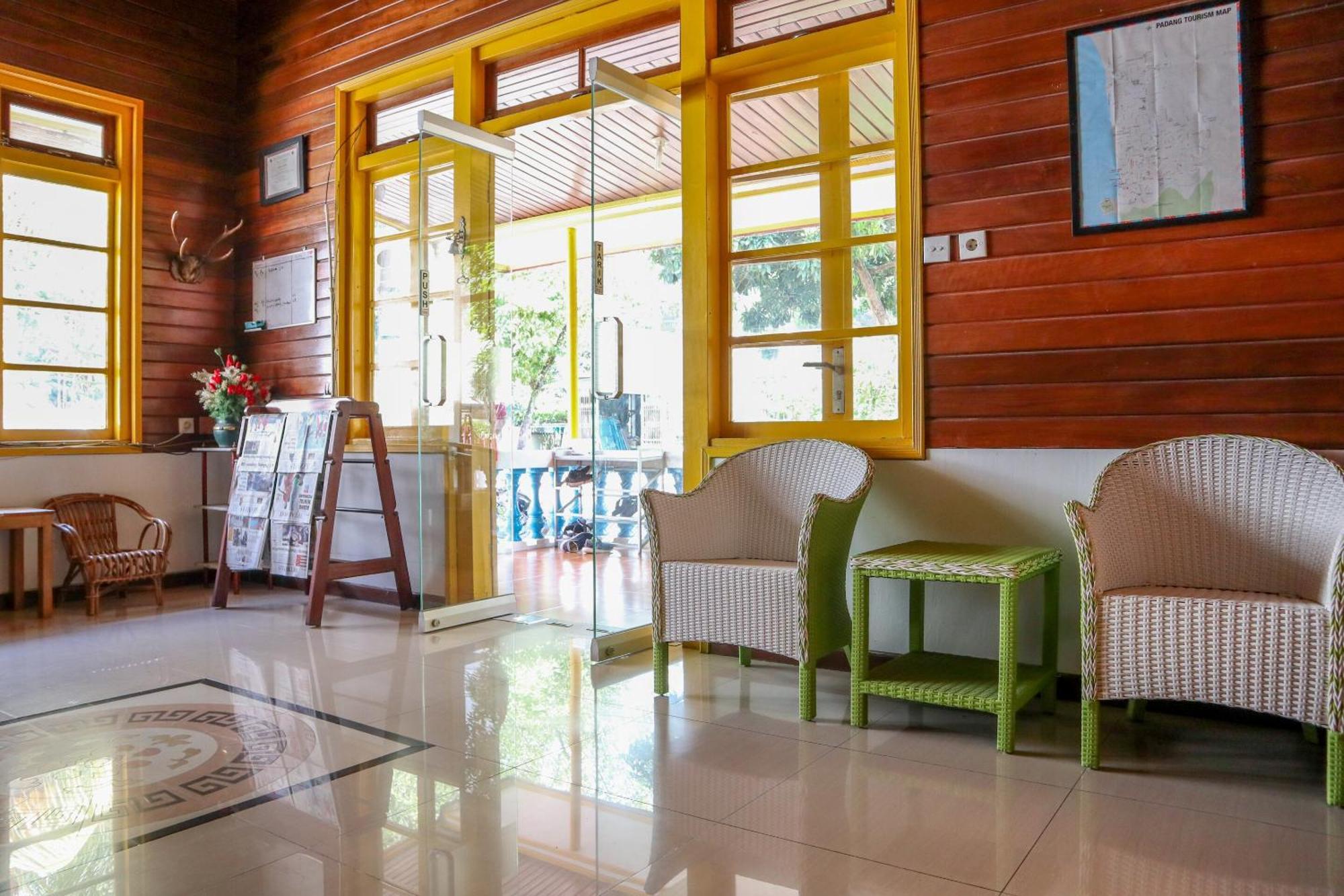 Wisma Mutiara Padang  Zewnętrze zdjęcie